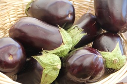 [Aubergineviolettedime] Aubergine violette